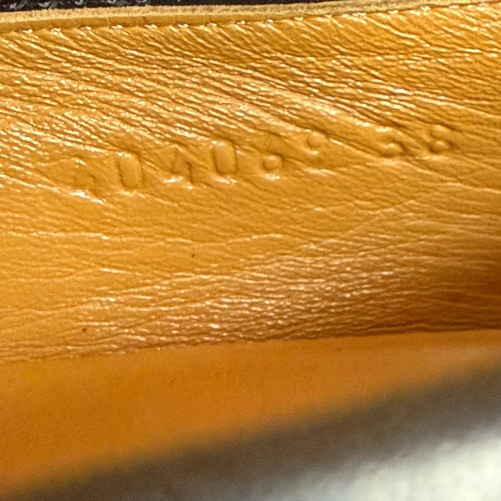 Gucci women’s loafer with Horsebit. - Picture 15 of 15